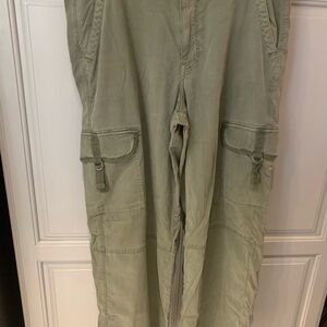 American Eagle Outfitters Sage Cargo Pants size 12